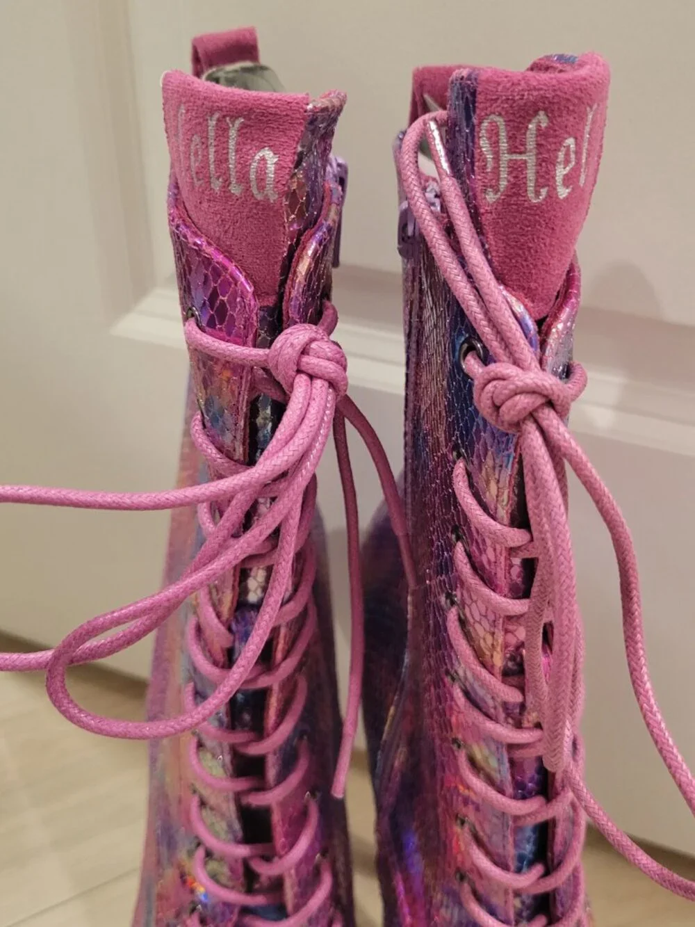 (NEW) 2024 Dragonfly Hella Heels, size 8 US / 8 AU / UK 6 / EU 39, 7 in platform - Picture 9 of 16